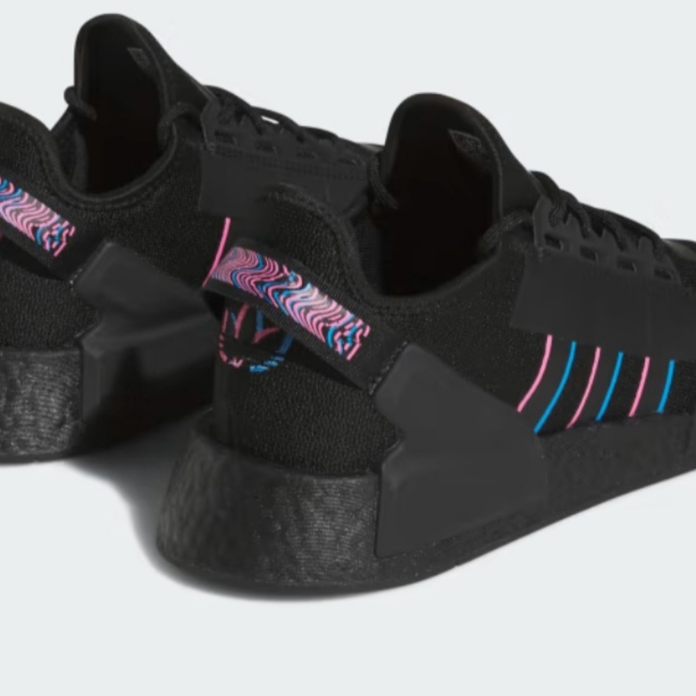 Adidas NMD_R1 V2 Mens SHOESSize10.5 new - Picture 10 of 11